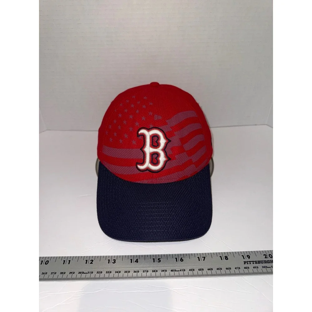 New Era 39THIRTY Boston Red Sox Hat Mens Medium-Large Red Blue Stars Stripes Cap